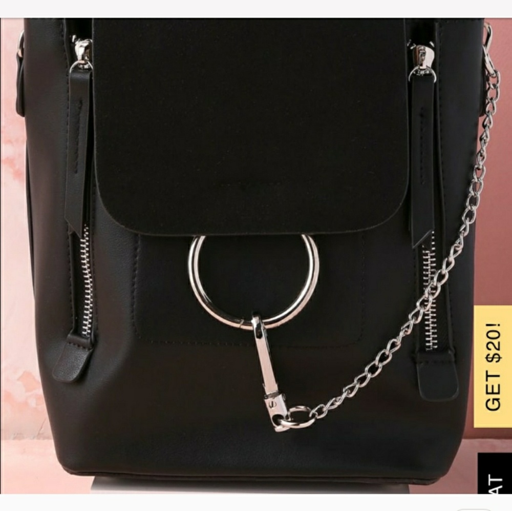 SIDEWALK STUNNER BLACK BACKPACK